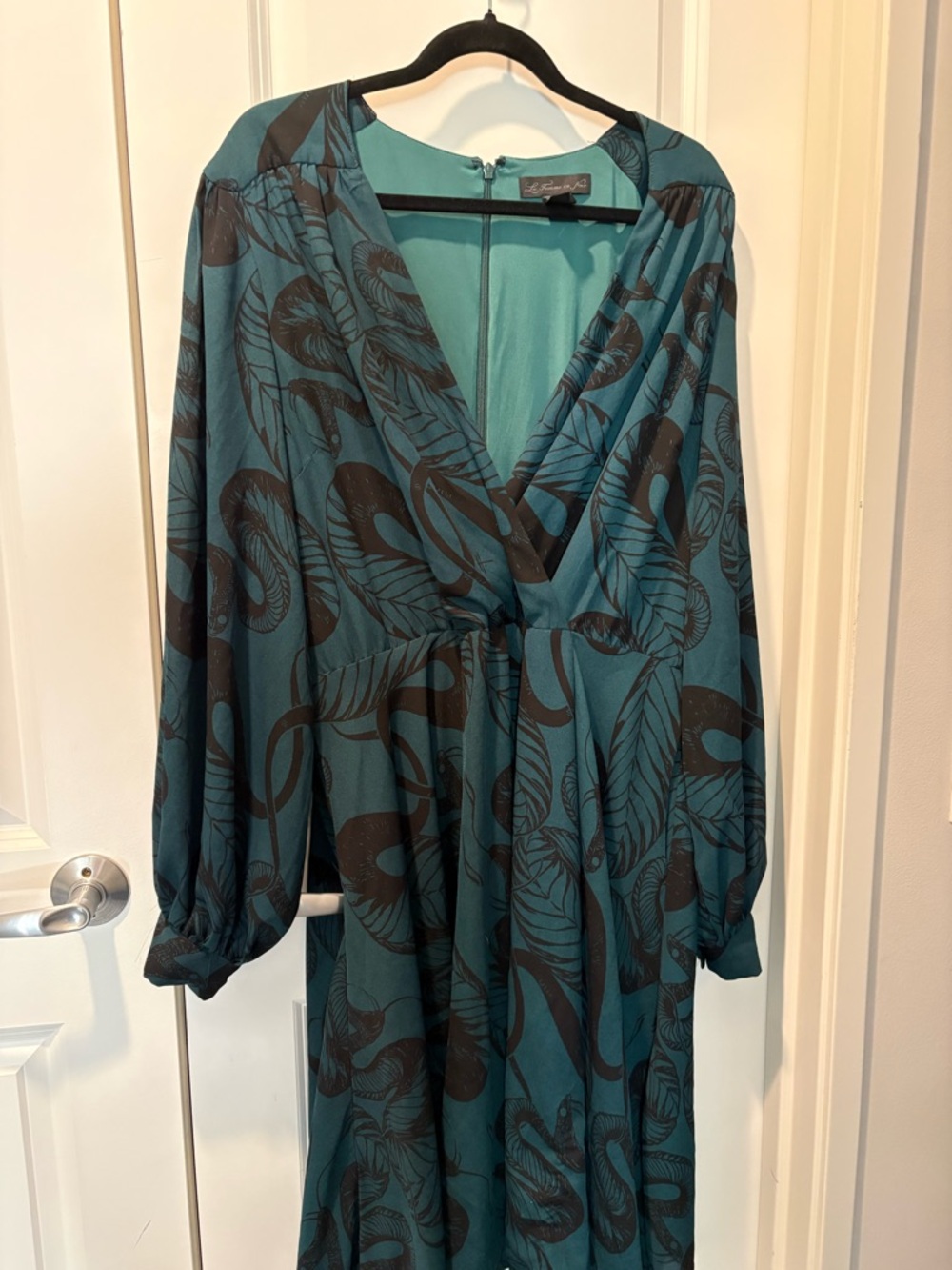 Teal Printed V-Neck Midi Dress - Women's